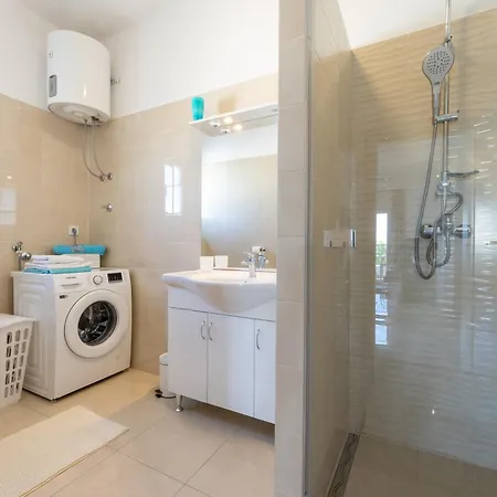 Bilopavlovic Apartment Kastela