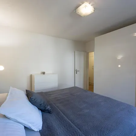 Bilopavlovic * Kaštela