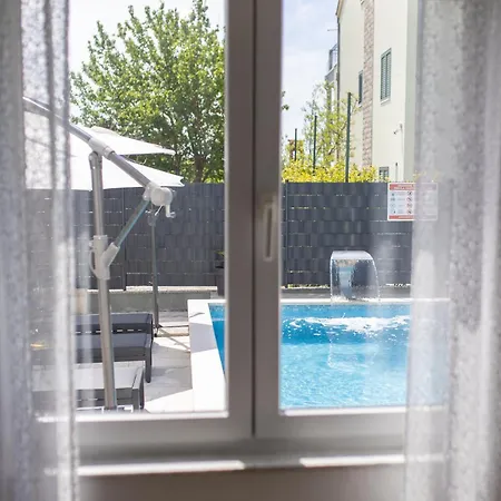 Apartament Bilopavlovic *