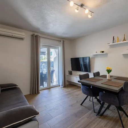 Bilopavlovic Apartman *