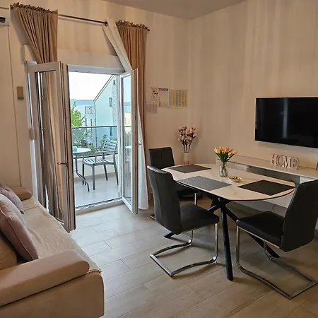 Apartment Bilopavlovic *